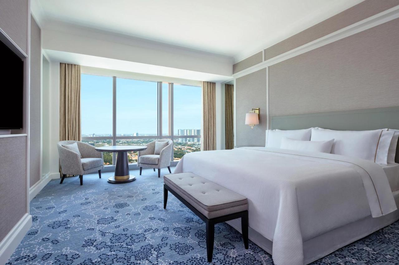 เดอะ เวสทิน ซูราบายา Hotel สุราบายา ภายนอก รูปภาพ