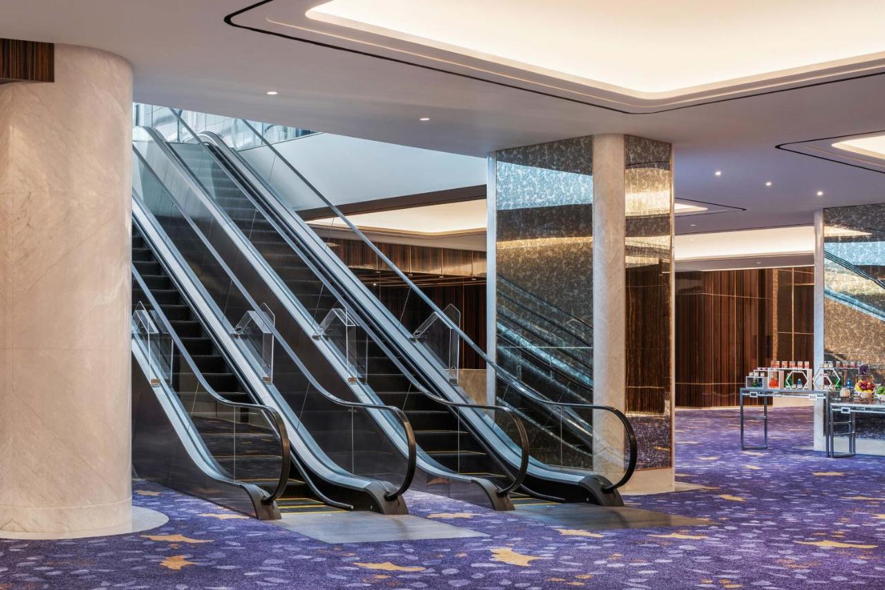 เดอะ เวสทิน ซูราบายา Hotel สุราบายา ภายนอก รูปภาพ