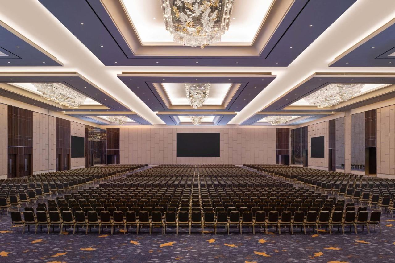 เดอะ เวสทิน ซูราบายา Hotel สุราบายา ภายนอก รูปภาพ