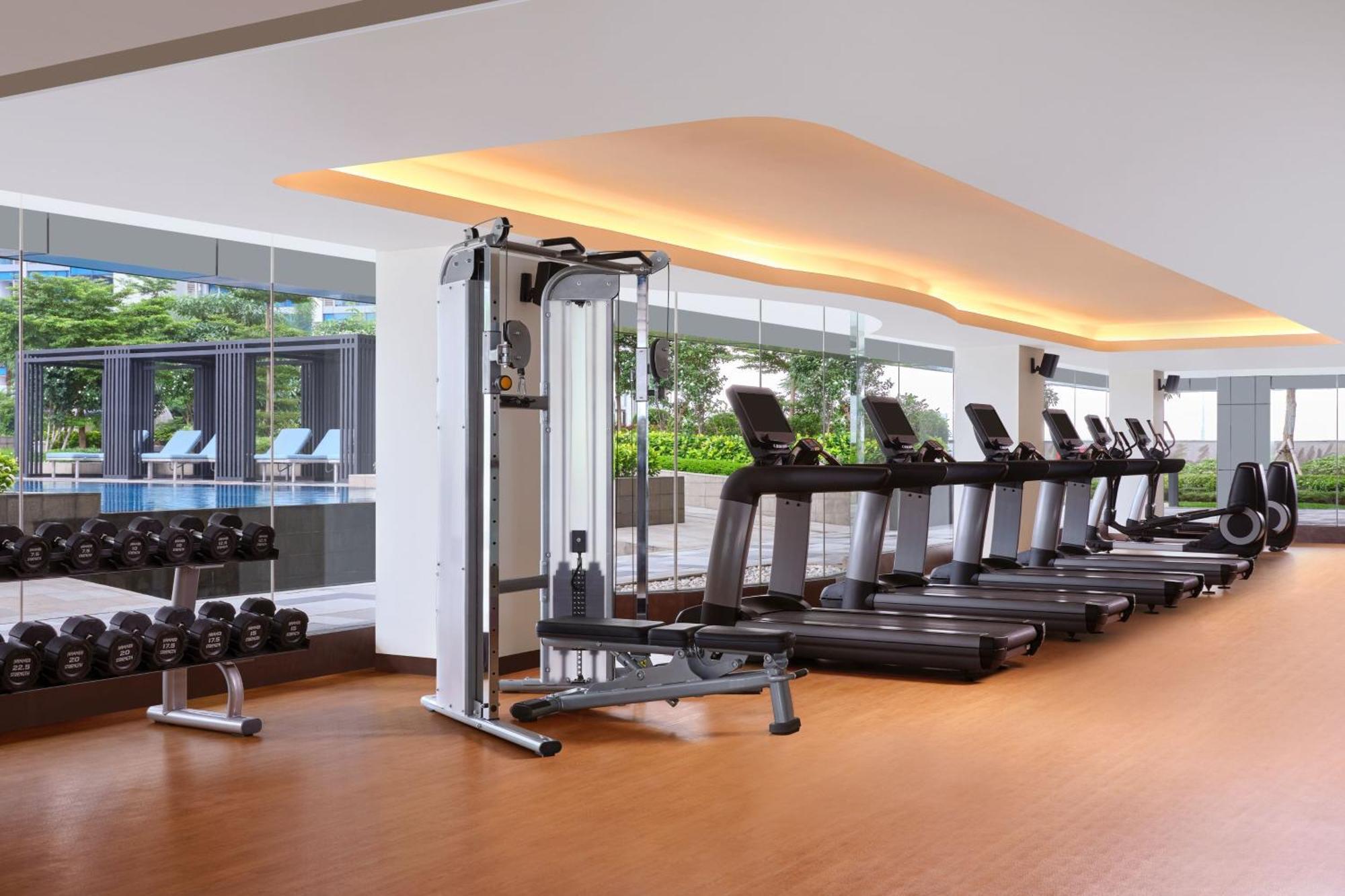 เดอะ เวสทิน ซูราบายา Hotel สุราบายา ภายนอก รูปภาพ