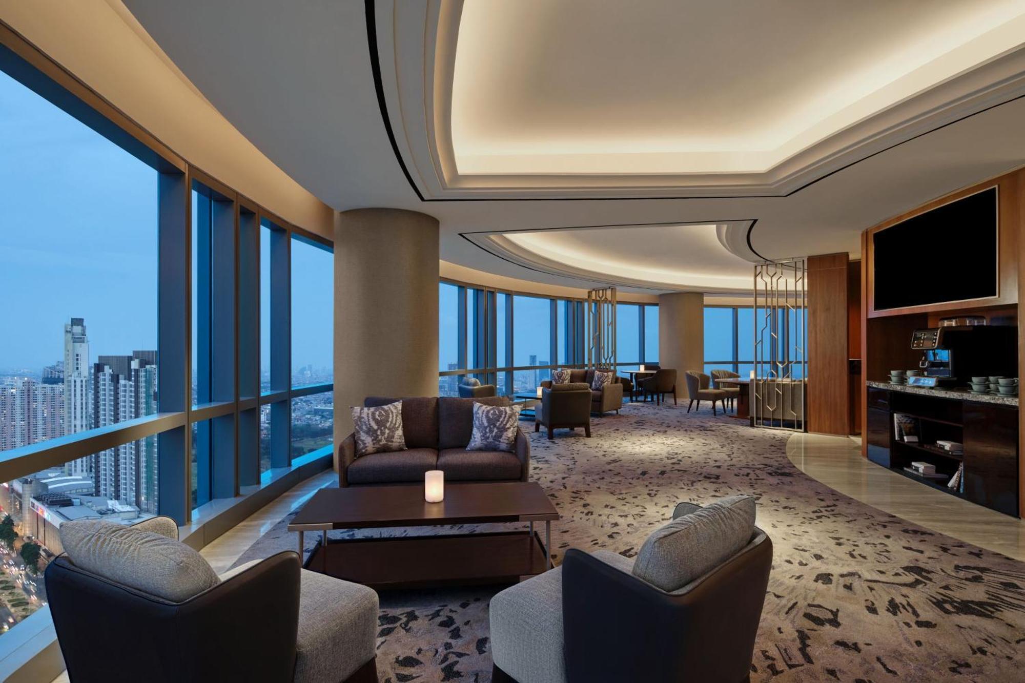 เดอะ เวสทิน ซูราบายา Hotel สุราบายา ภายนอก รูปภาพ