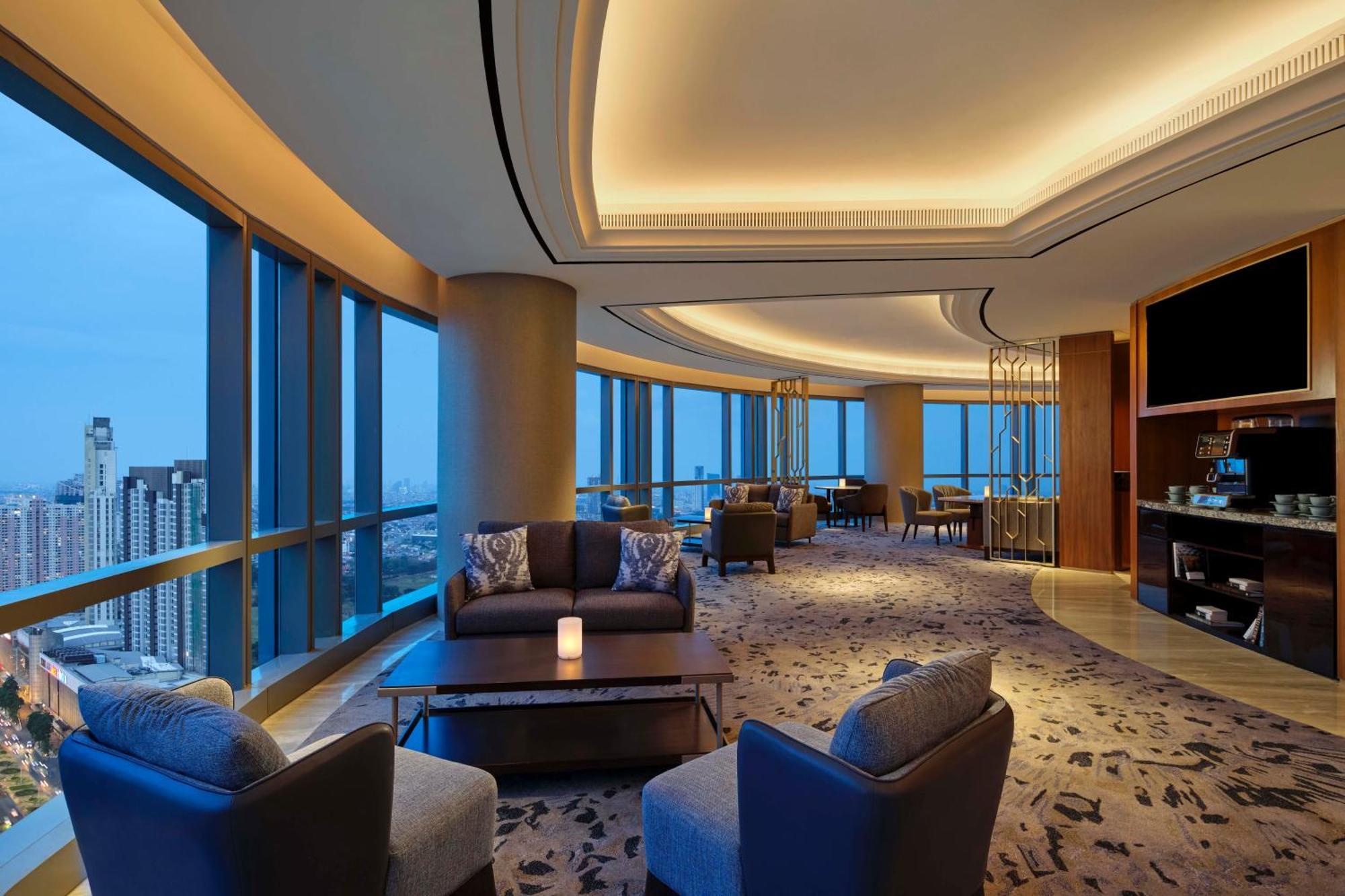 เดอะ เวสทิน ซูราบายา Hotel สุราบายา ภายนอก รูปภาพ